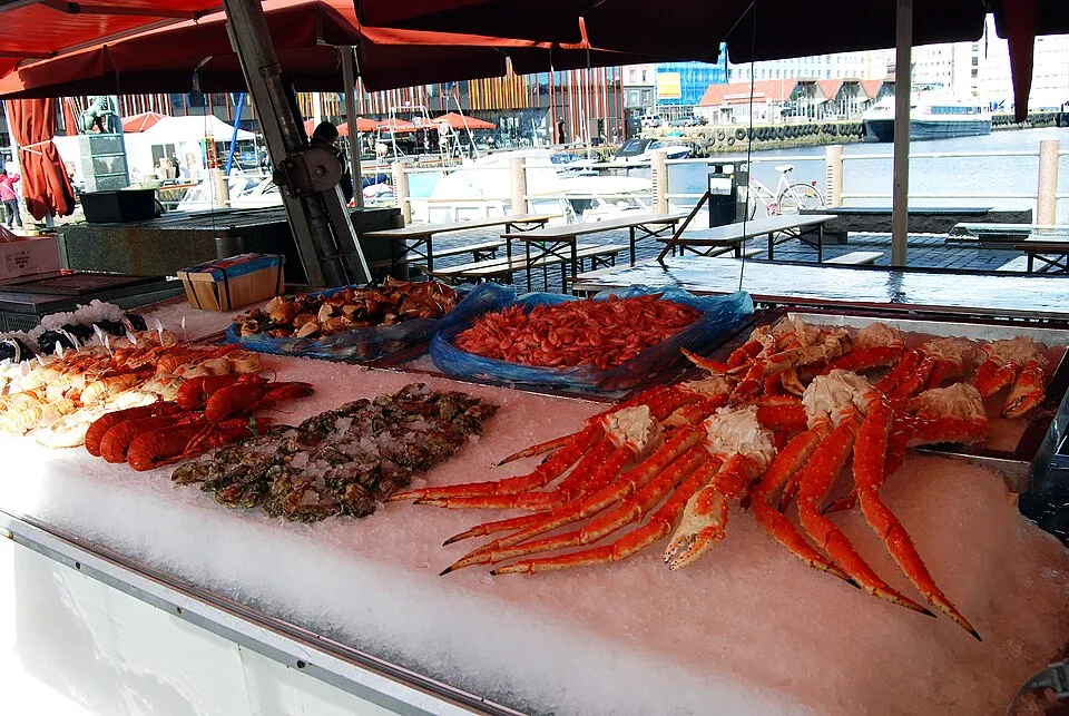 The fish market by Bergen's harbor