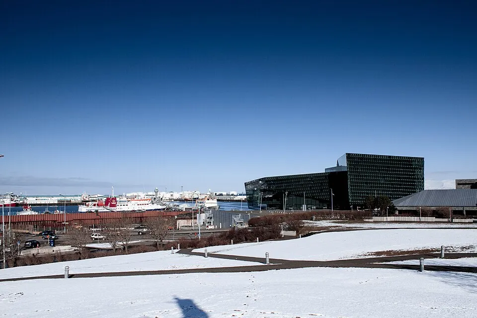 Harpa concert hall by the old harbour