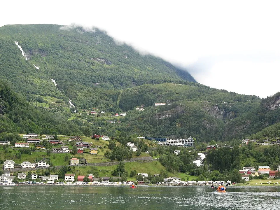 Hotel Union Geiranger above the fjord